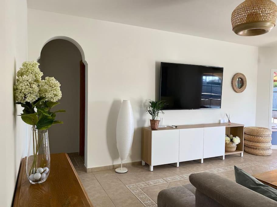 Comfortable Family House With Pool And Jacuzzi Costa De Antigua Buitenkant foto